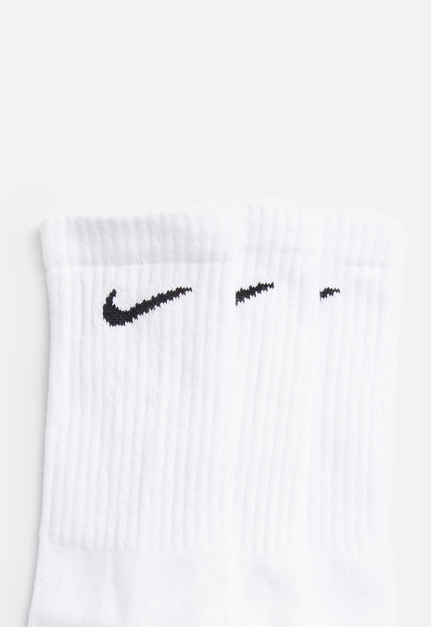 nike socks womens white crew