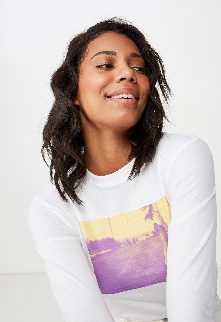 Cotton On - Classic photo long sleeve tee - white