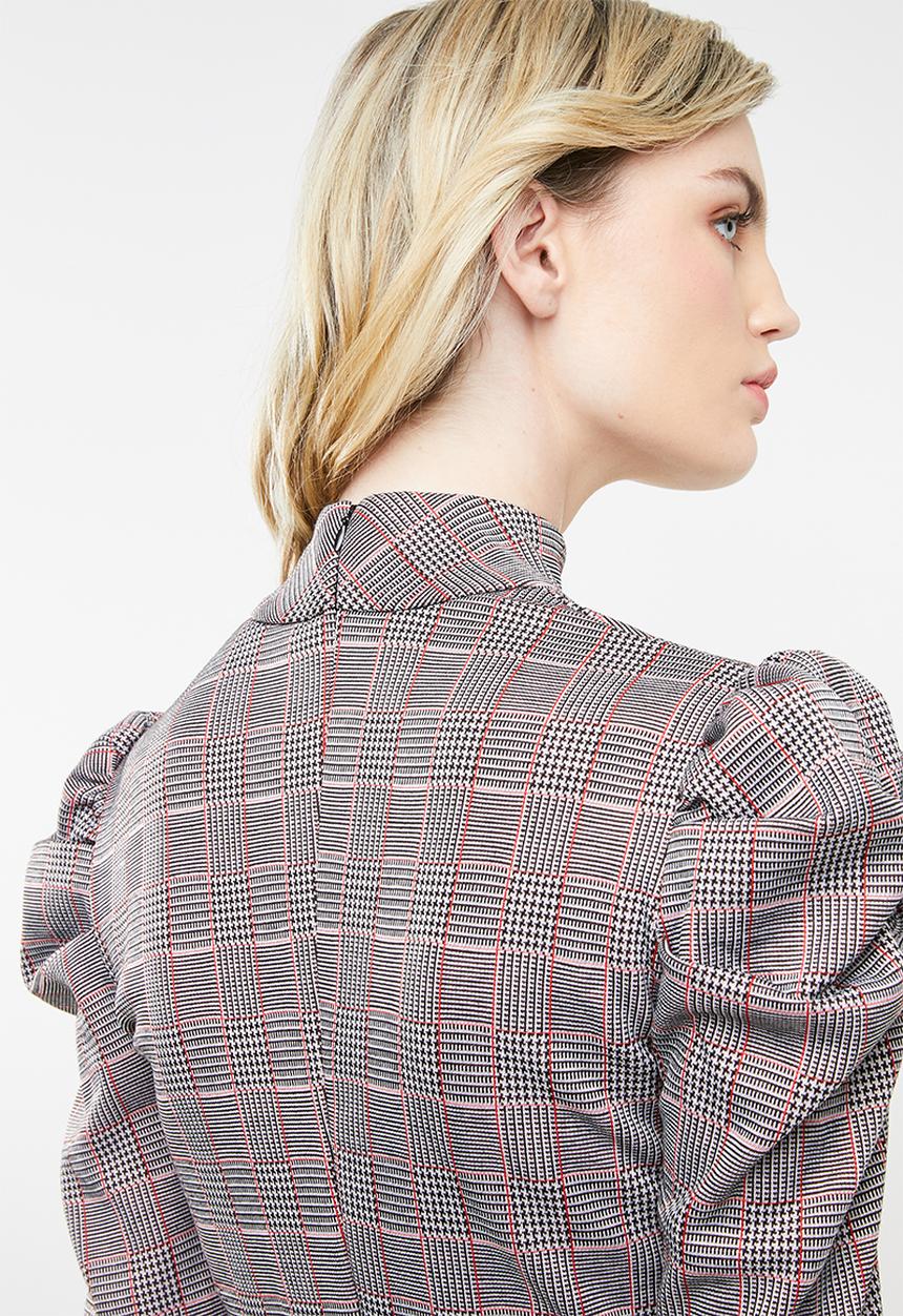 Superbalist - Puff sleeve mini dress with belt - red & black
