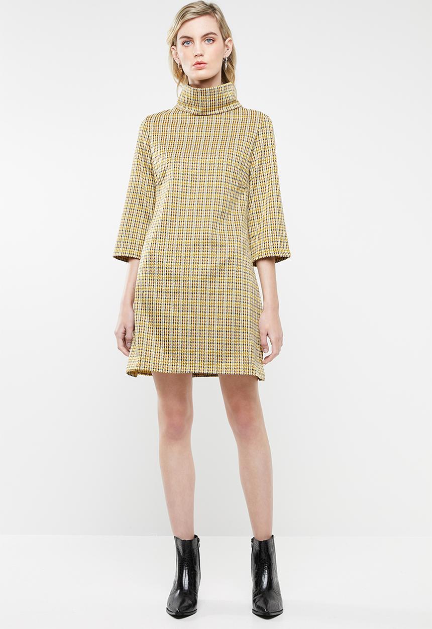 Superbalist - High neck shift dress - yellow