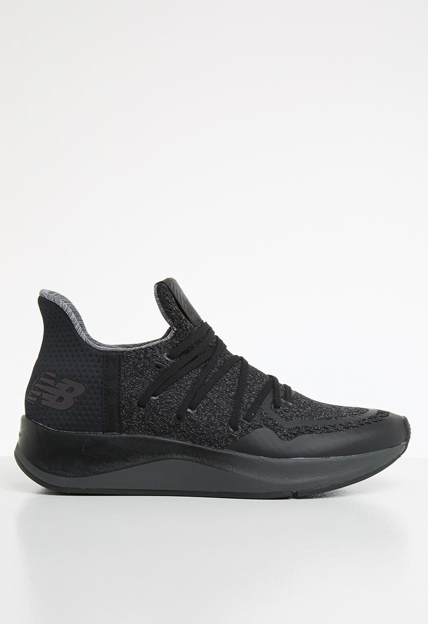 New Balance  - Cypher Run - Future sport - black