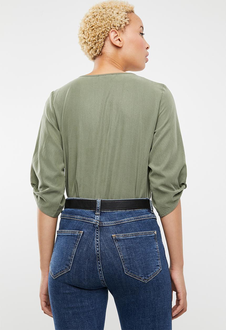 Noisy May - Kira 3/4 knot top - green
