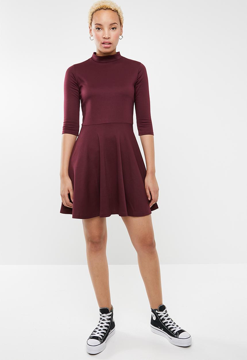 c(inch) - Fit and flare turtleneck dress - burgundy