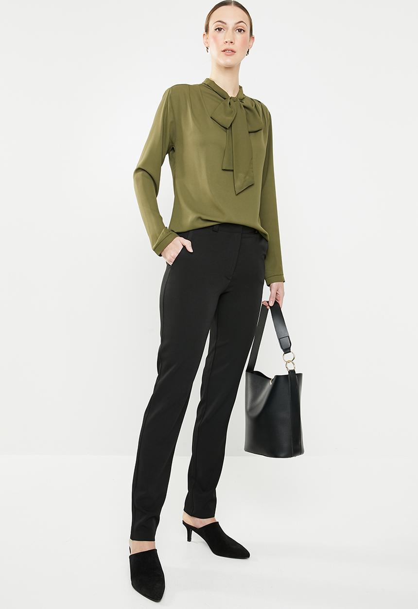 edit - Classic ankle grazer pants - black