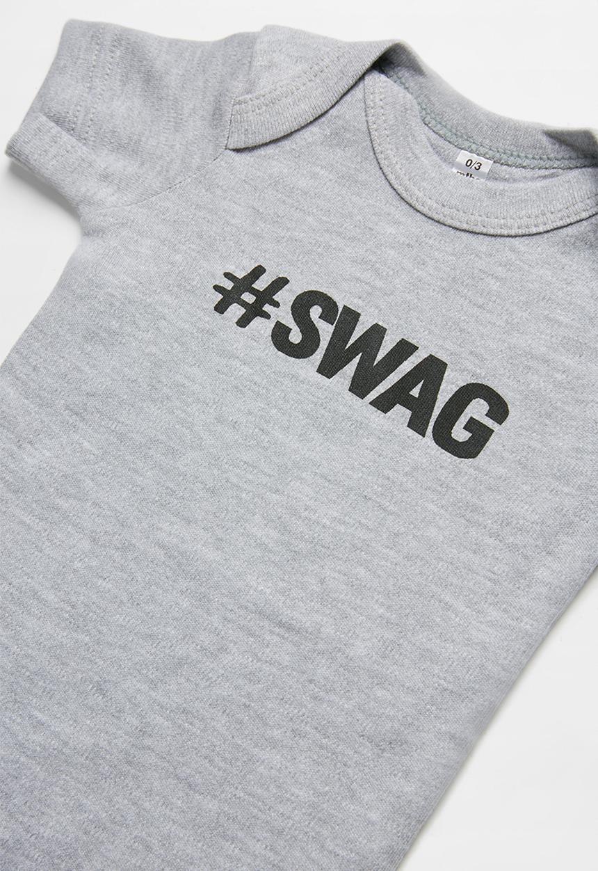 Funky Shop - Slogan baby grow- grey