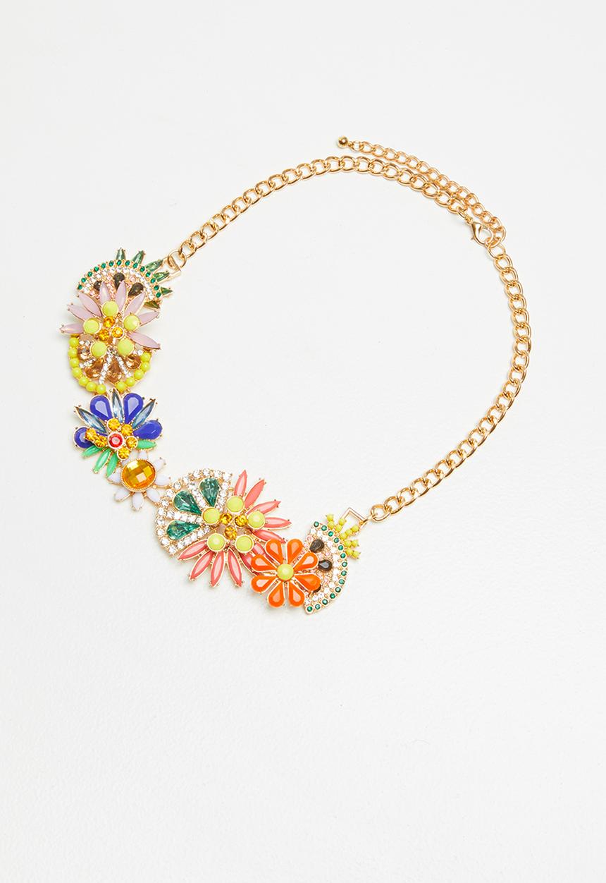 STYLE REPUBLIC - Necklace with multiple design pendants - multi