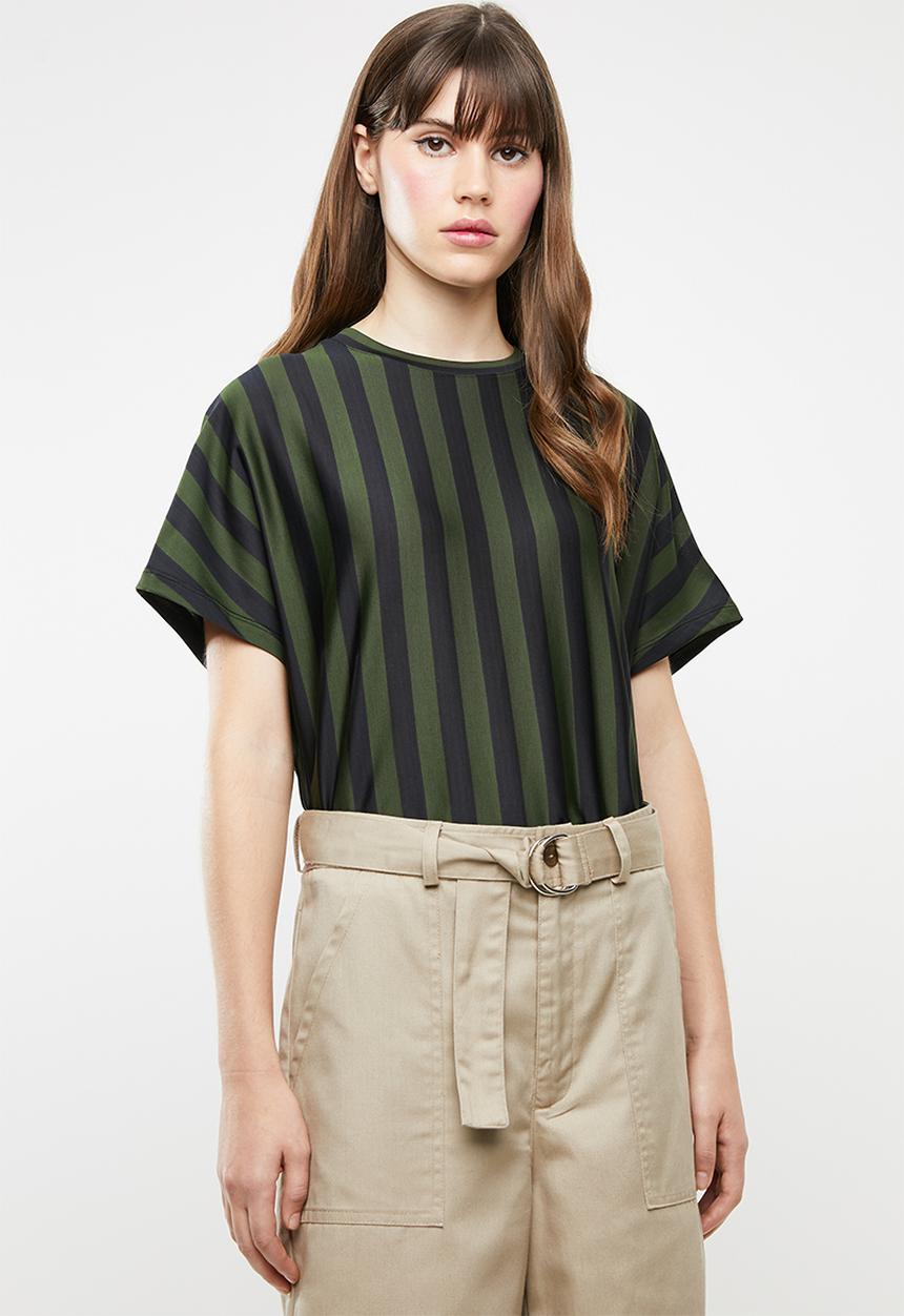 Jacqueline de Yong - Minna short sleeve top - black & green 