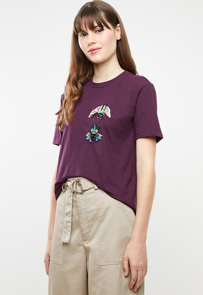 Jacqueline de Yong - Bugs short sleeve embellished top - purple