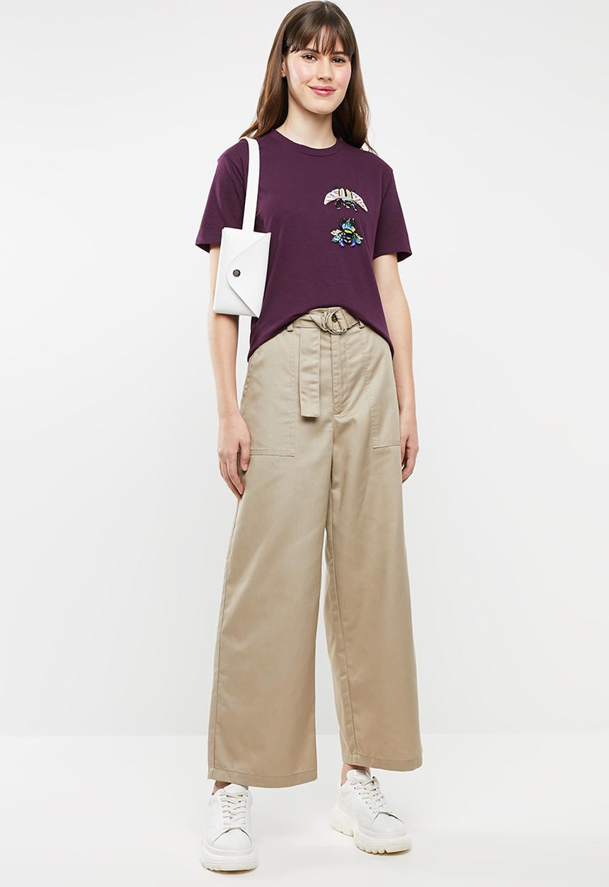 Jacqueline de Yong - Bugs short sleeve embellished top - purple