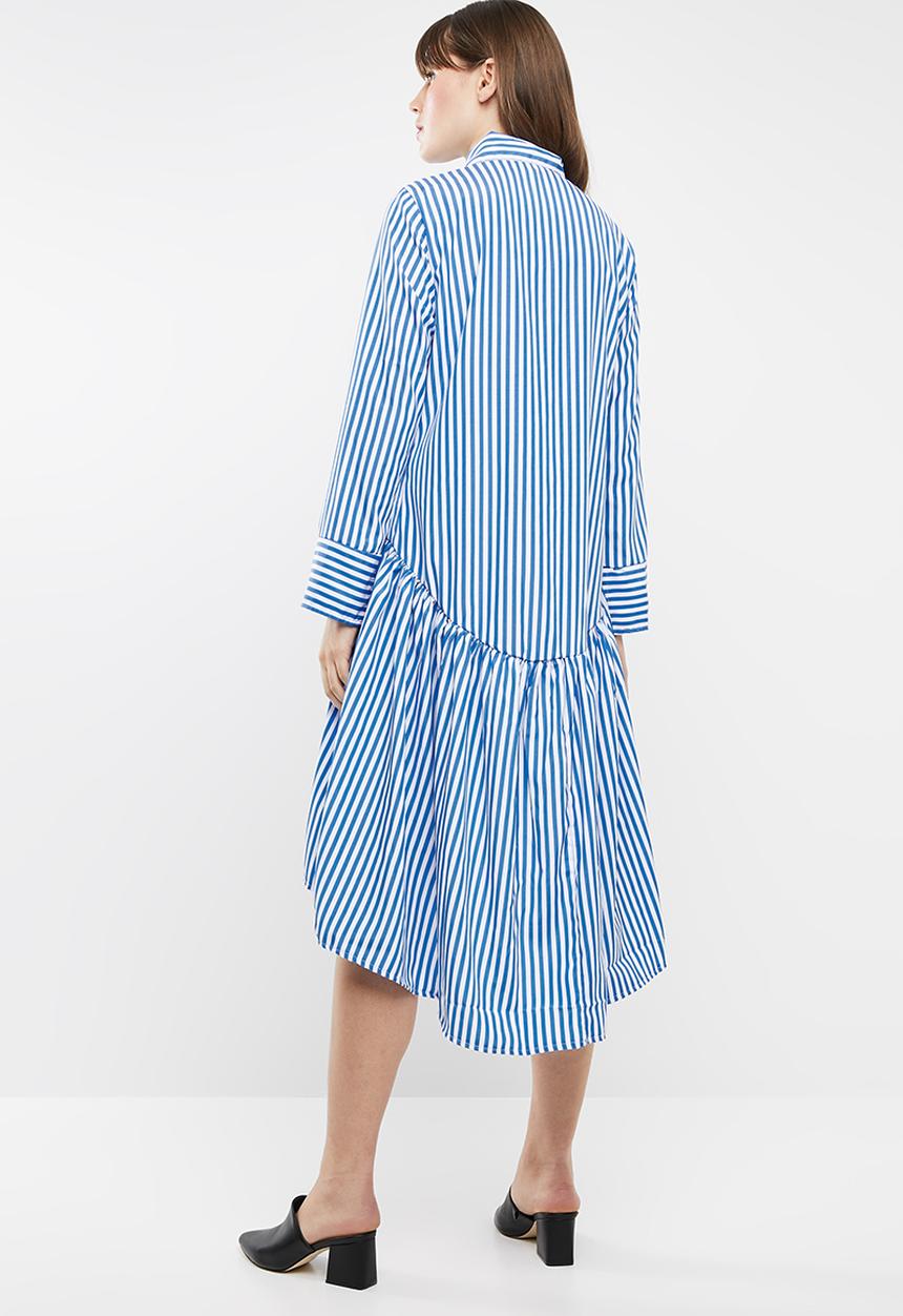 STYLE REPUBLIC - Oversized shirt dress - blue & white
