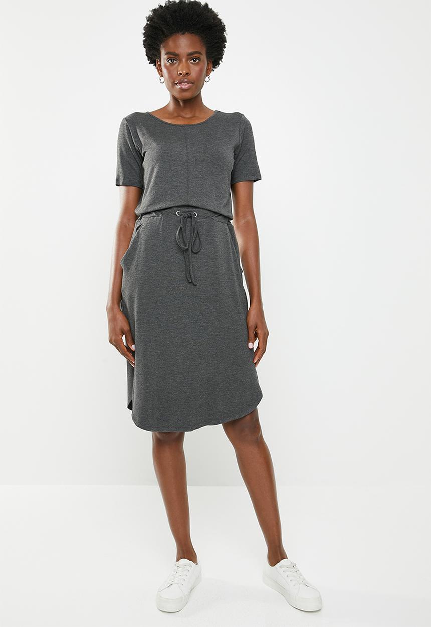 edit - 3/4 Sleeve draw-cord dress - charcoal