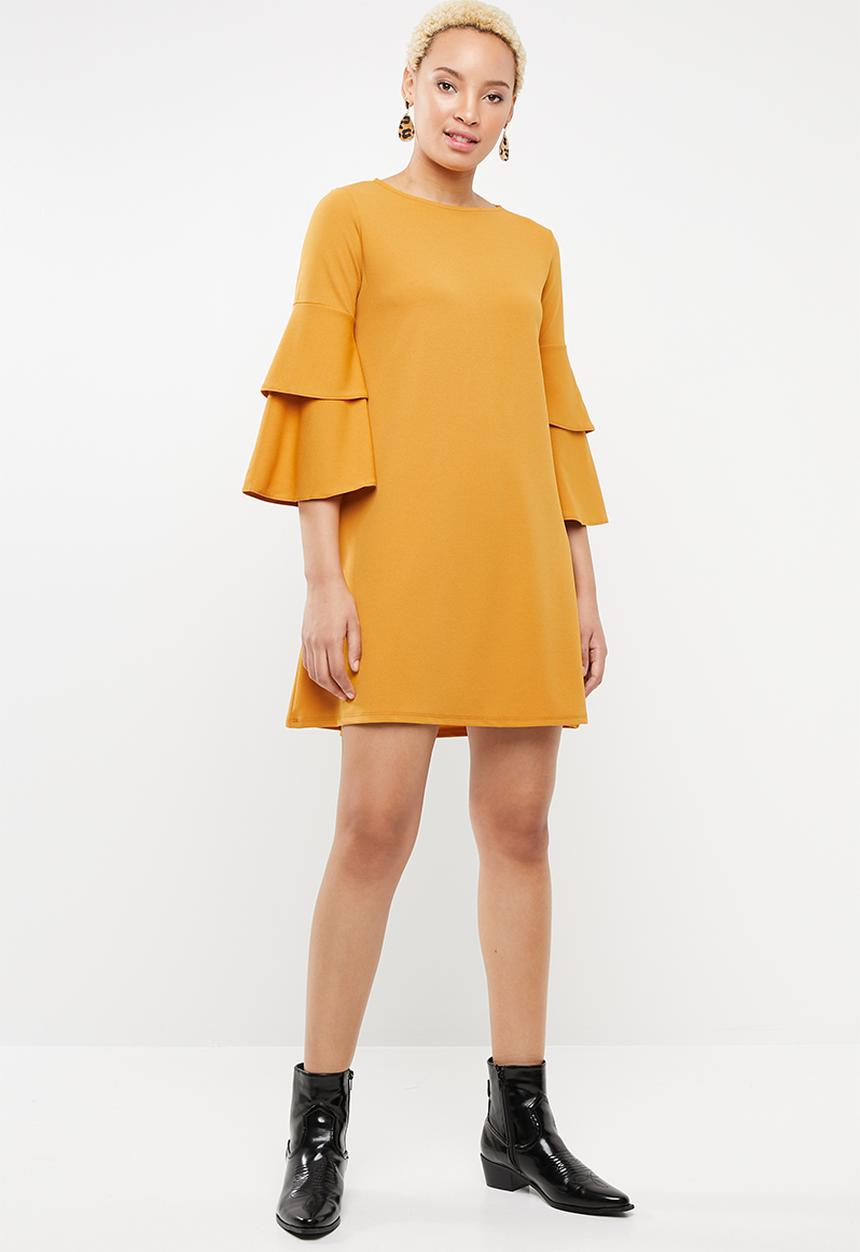 STYLE REPUBLIC - Frill sleeve dress - yellow