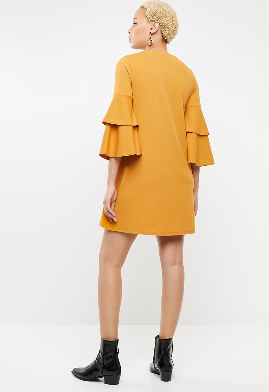 STYLE REPUBLIC - Frill sleeve dress - yellow