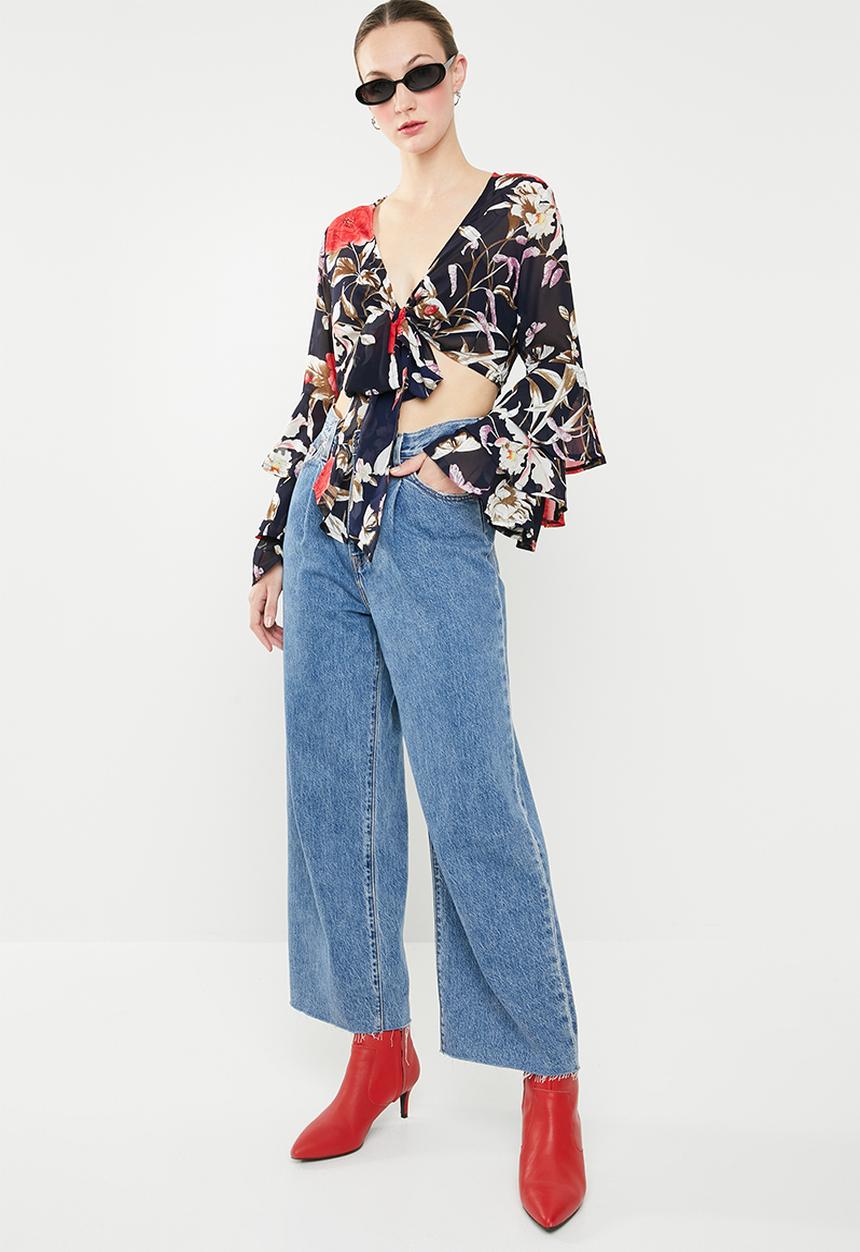 Revenge - Flamenco tie front top - multi