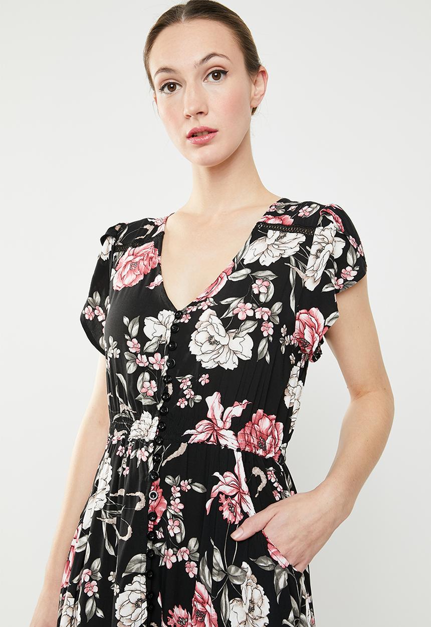 Revenge - Frill sleeve floral maxi dress - black