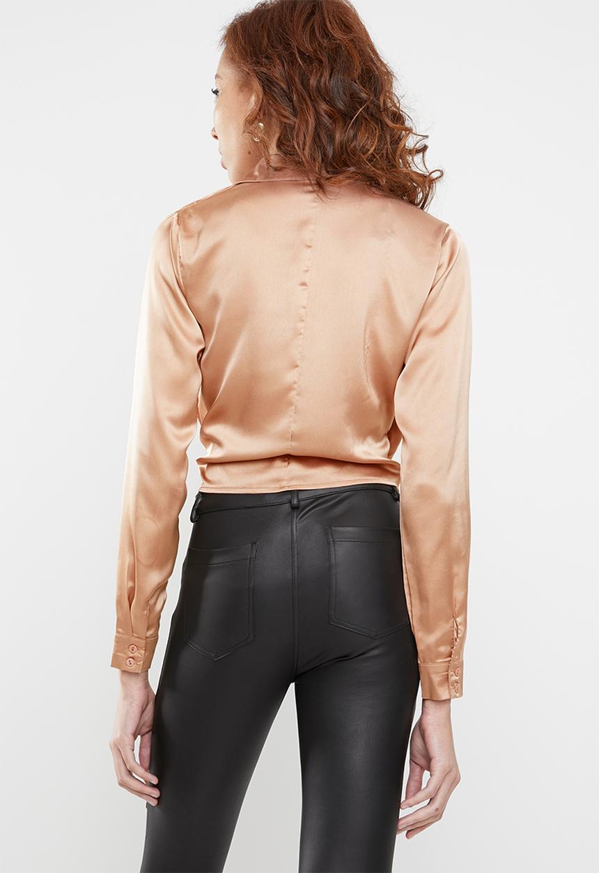 Missguided - Tie side satin blouse - beige