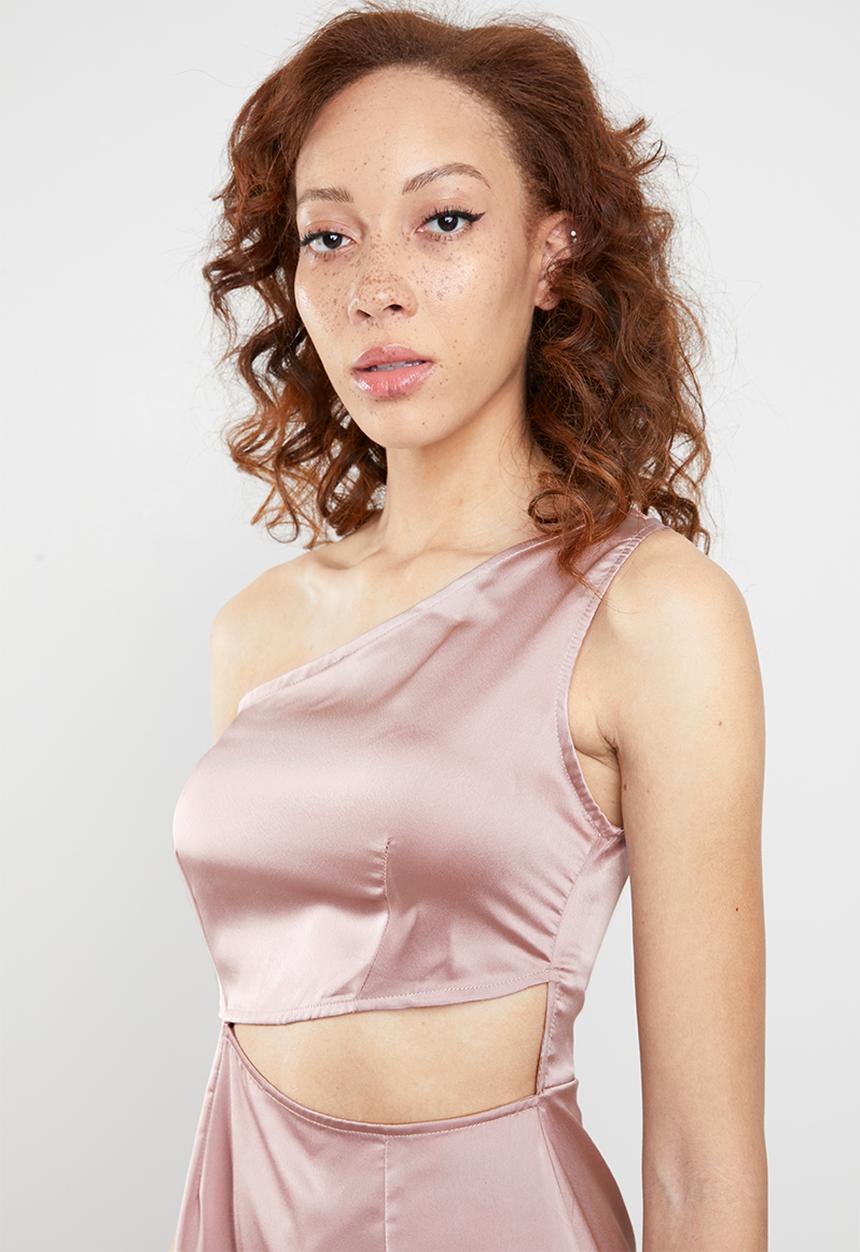 Missguided - One shoulder satin cut out maxi dress - pink