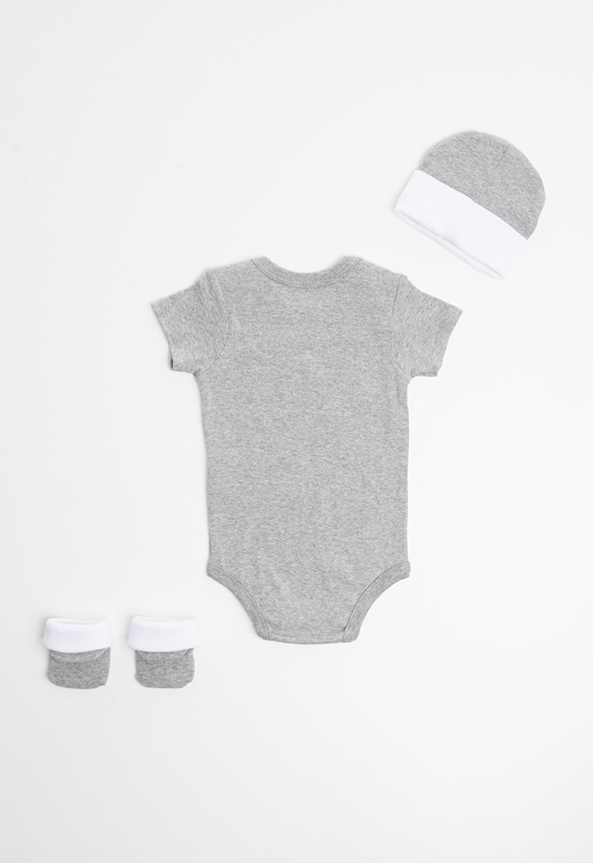 Nike - 3 Piece infant set - grey & white 