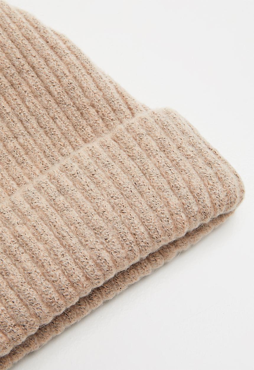 Pop Candy - Ribbed beannie - neutral 