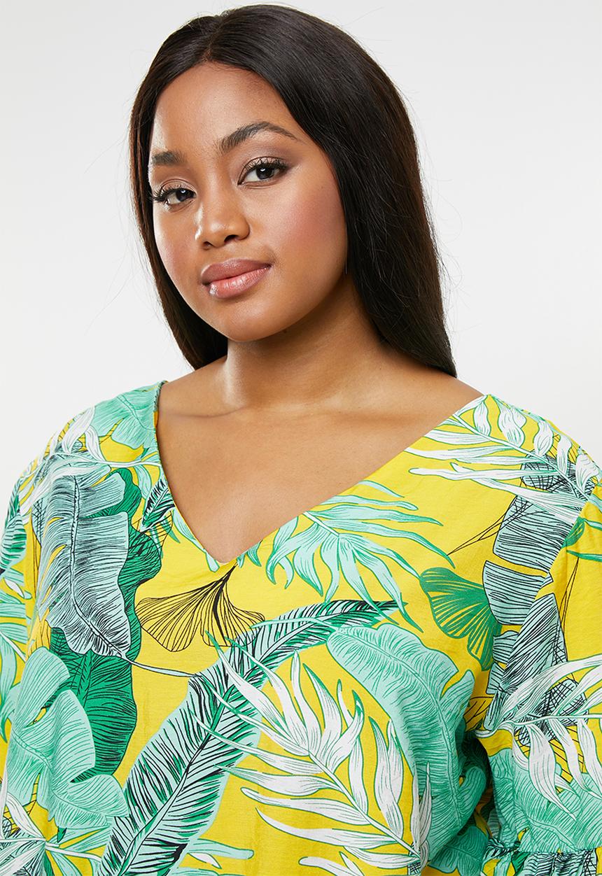 STYLE REPUBLIC PLUS - Tropical tunic dress with V-neck - multi