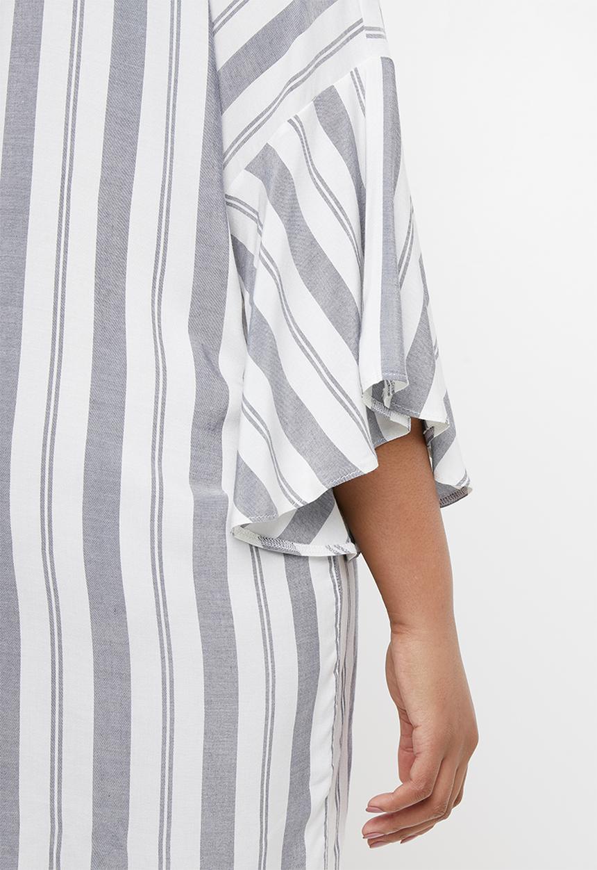 STYLE REPUBLIC PLUS - Volume sleeve tunic dress - white & grey 