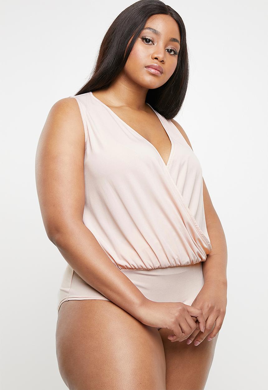 STYLE REPUBLIC PLUS - Wrap bodysuit - beige
