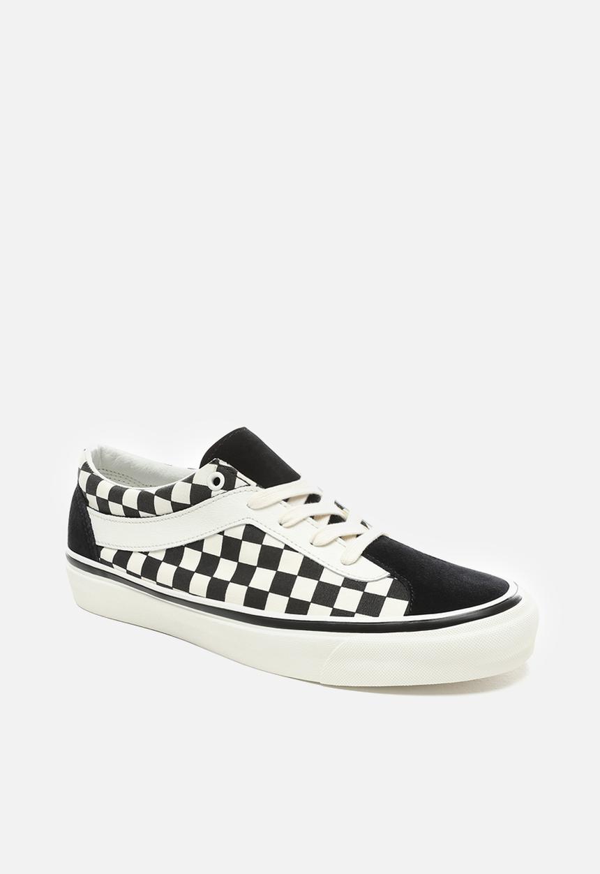 Vans - Vans UA Bold Ni - (Checkerboard) black/marshamllow