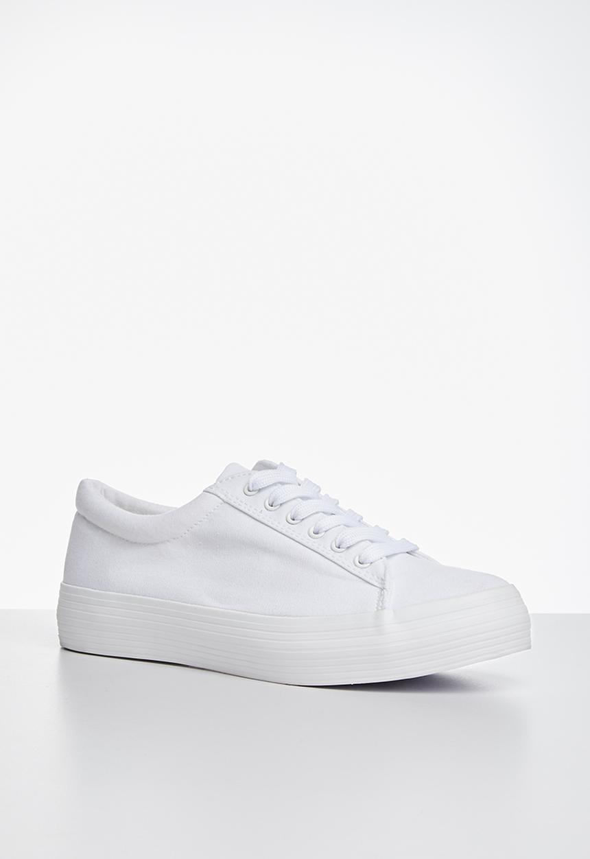New Look - Lace up flatform sneakers - white