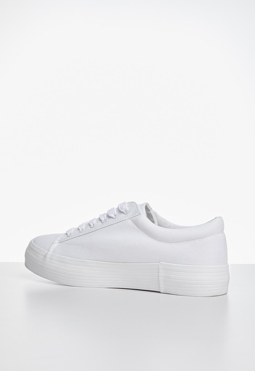 New Look - Lace up flatform sneakers - white