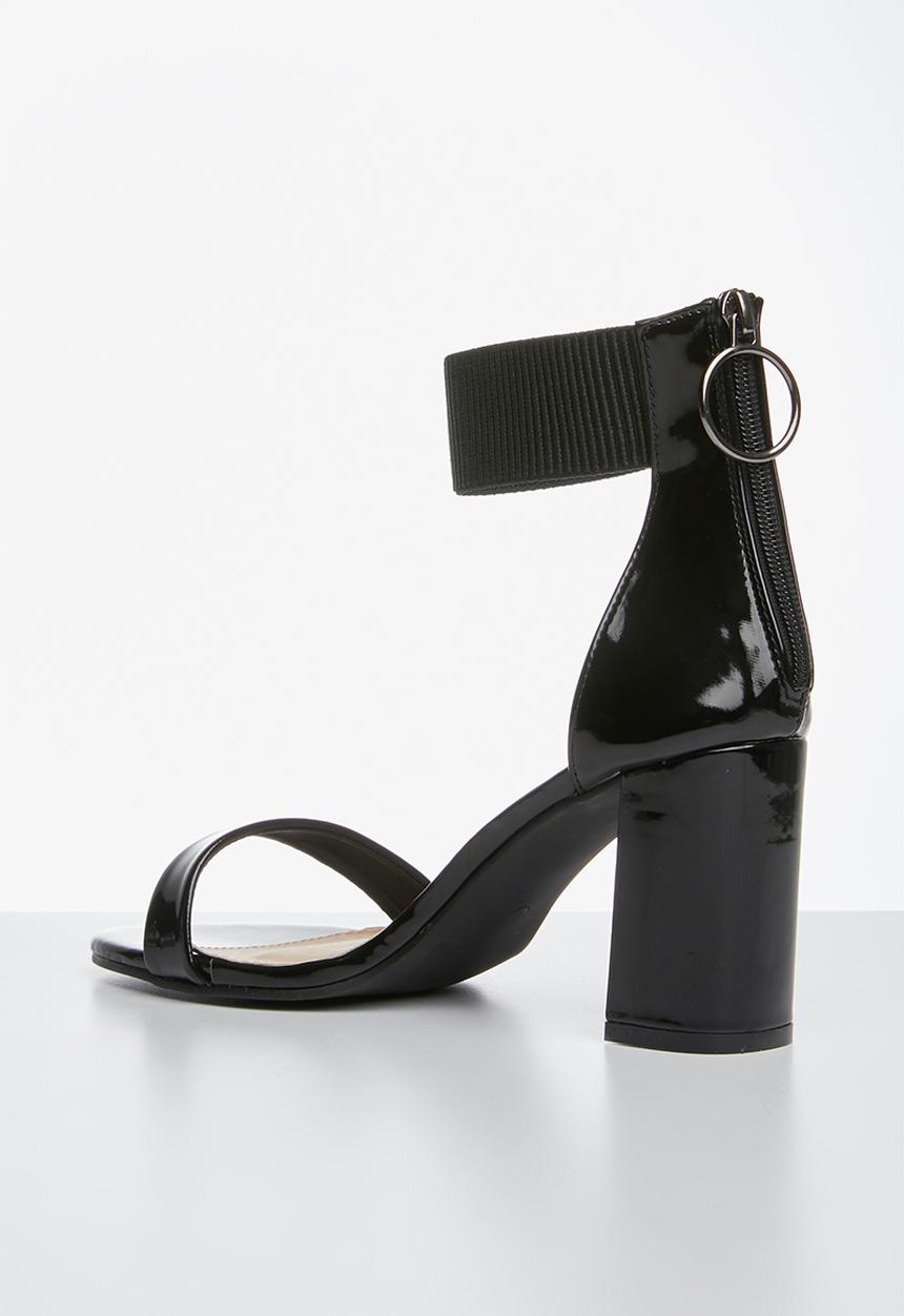 Superbalist - Ella court heel - black