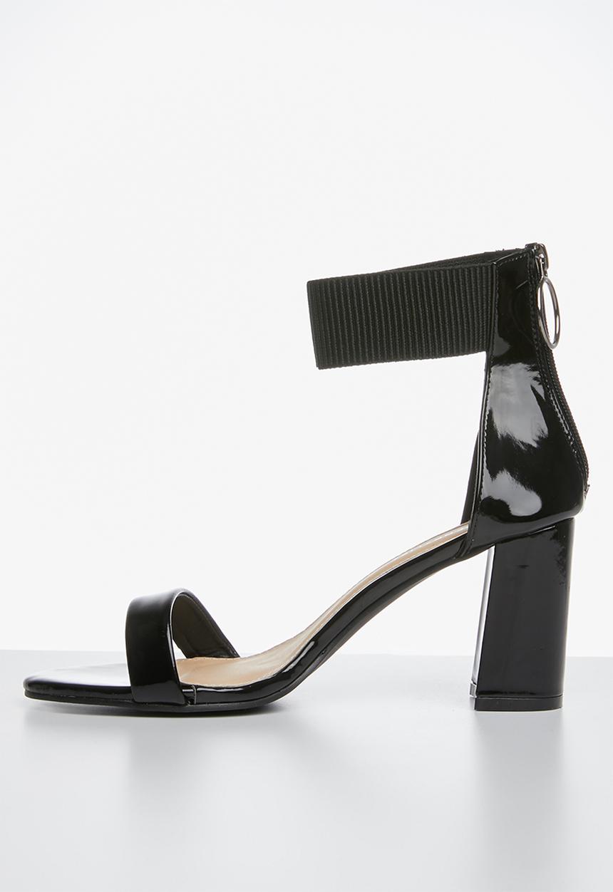 Superbalist - Ella court heel - black