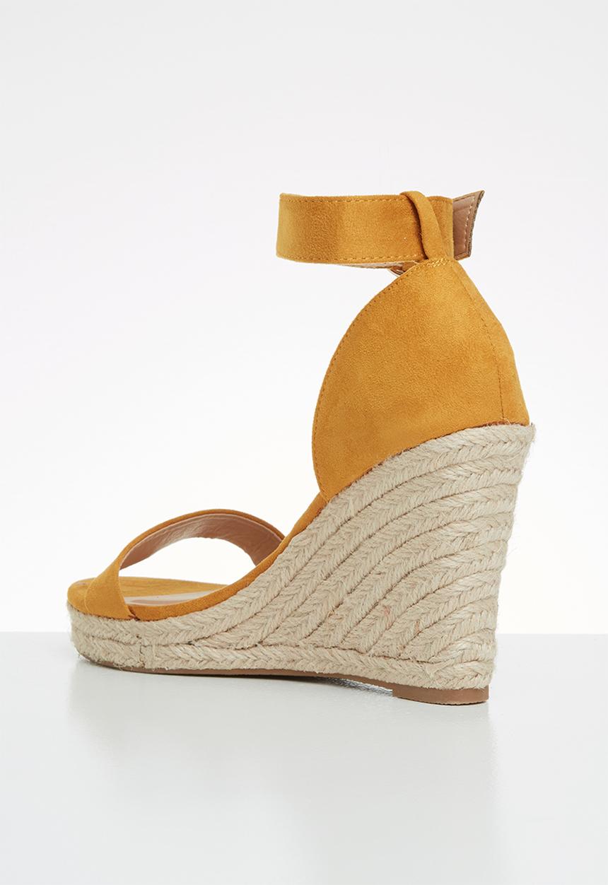 ONLY - Amelia heeled cap sandal - yellow