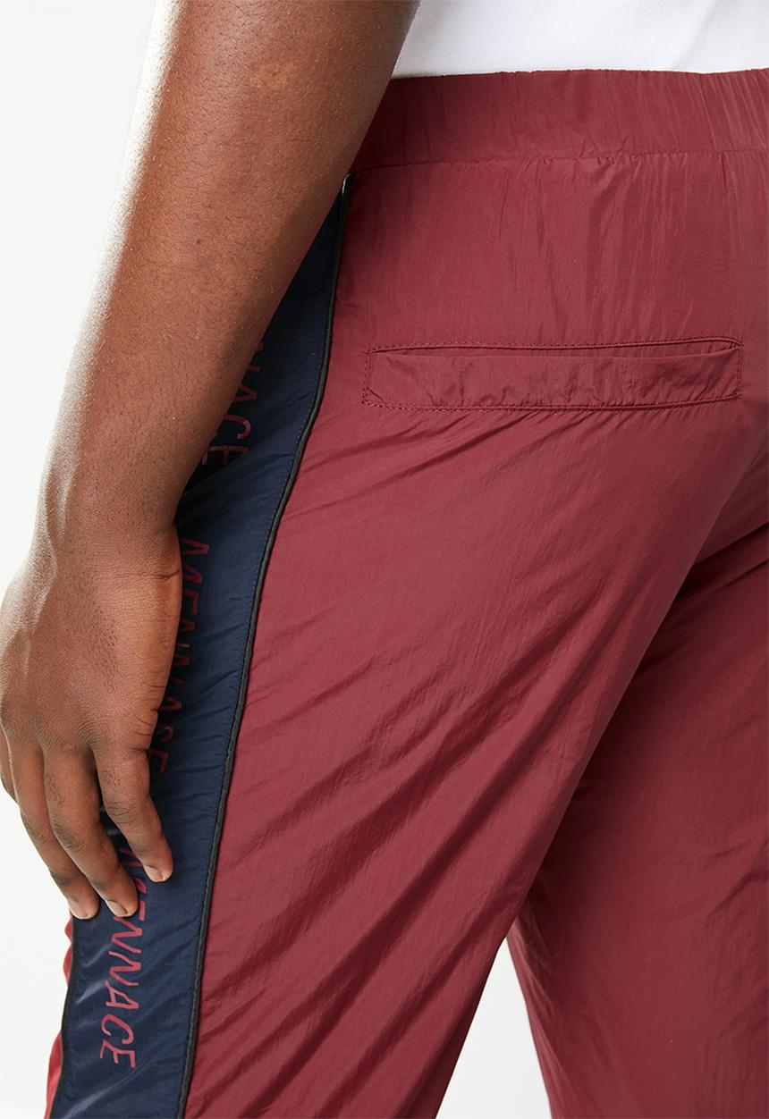 Mennace - Shell tracksuit bottom - red
