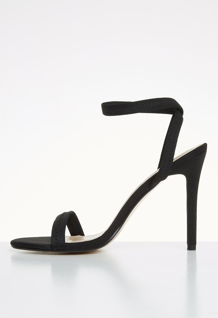 Public Desire - Abyss heel - black