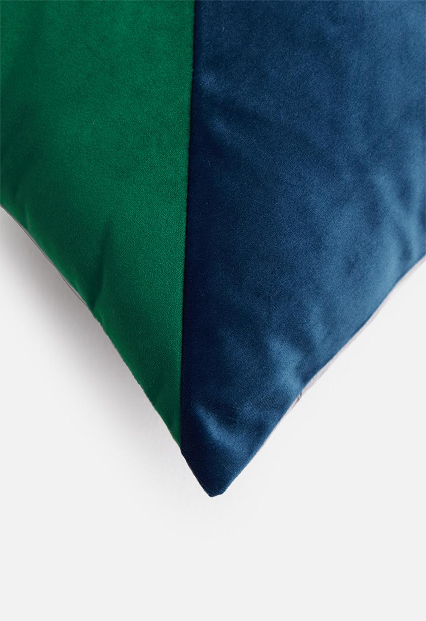 Grey Gardens - Train track cushion cover - blue