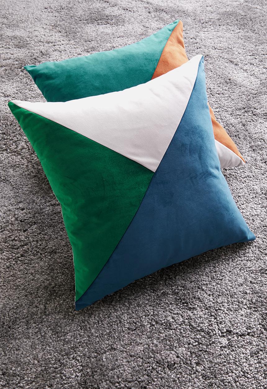 Grey Gardens - Train track cushion cover - blue