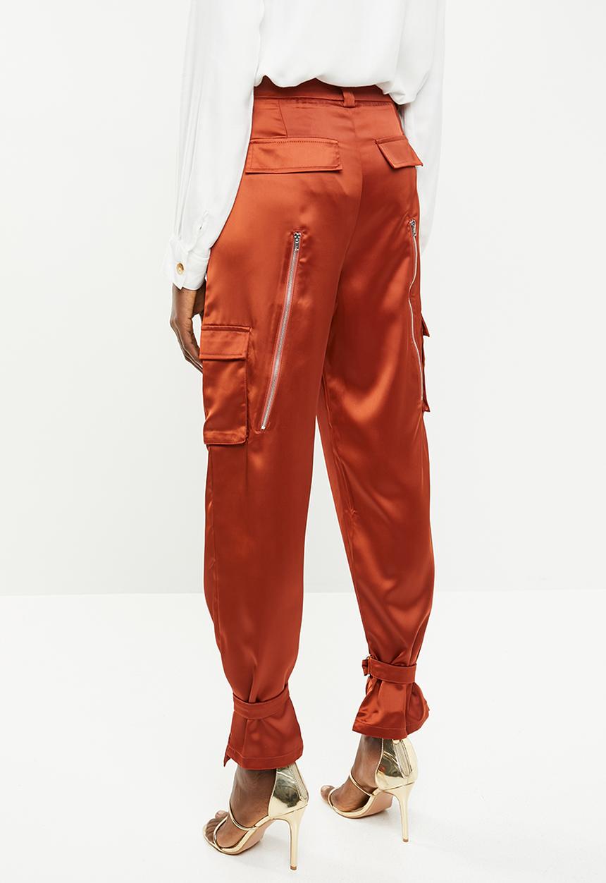 Missguided - Satin pocket detail slim leg cargo pants - orange