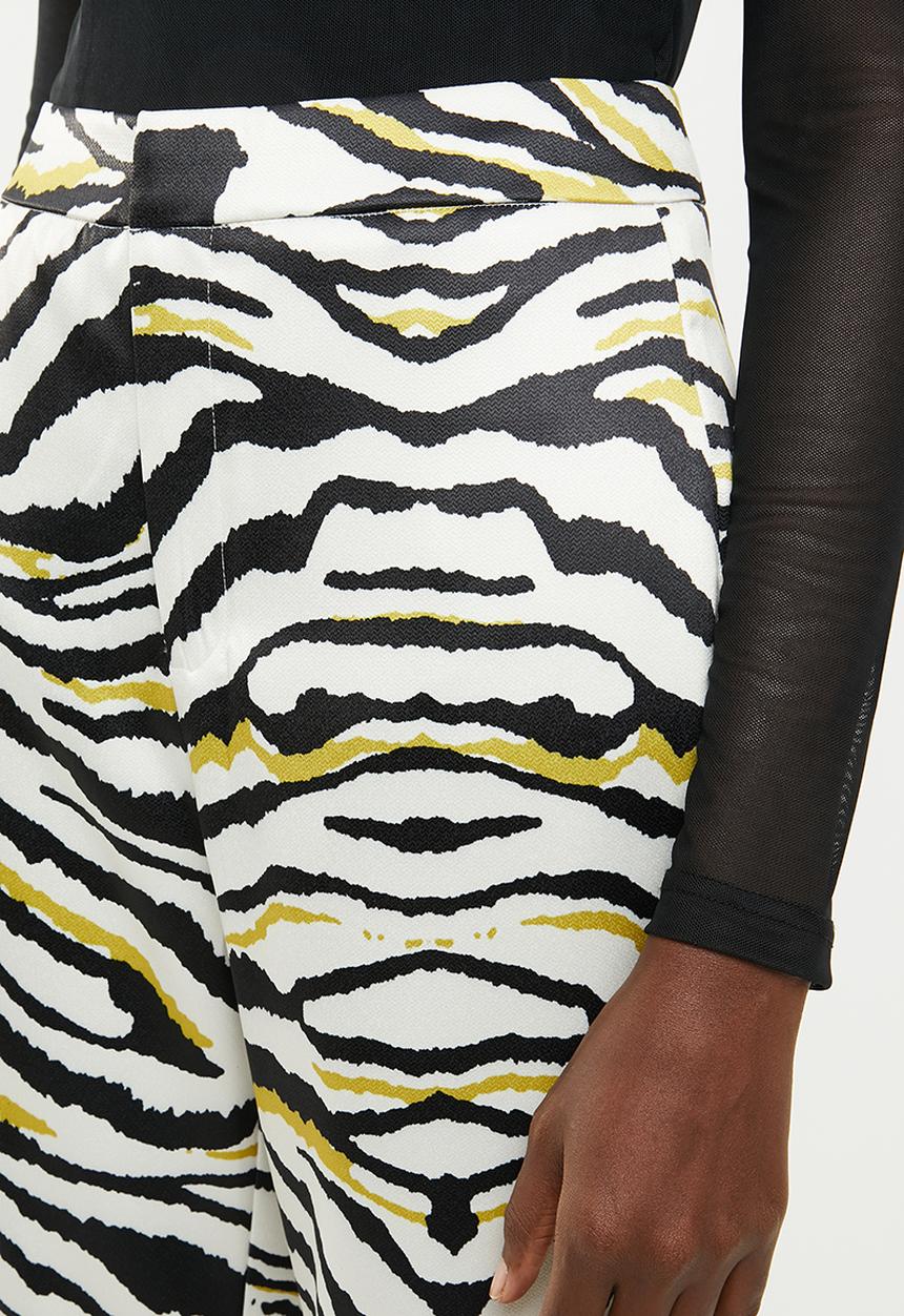 Missguided - Zebra print tailored cigarette trouser - multi
