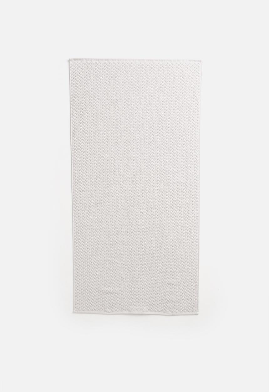 Linen House - Jordan spot bath towel - stone