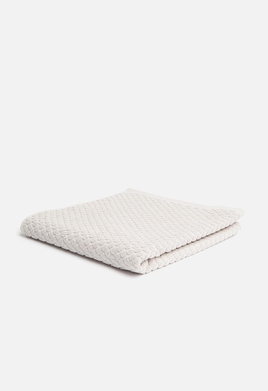 Linen House - Jordan spot bath towel - stone