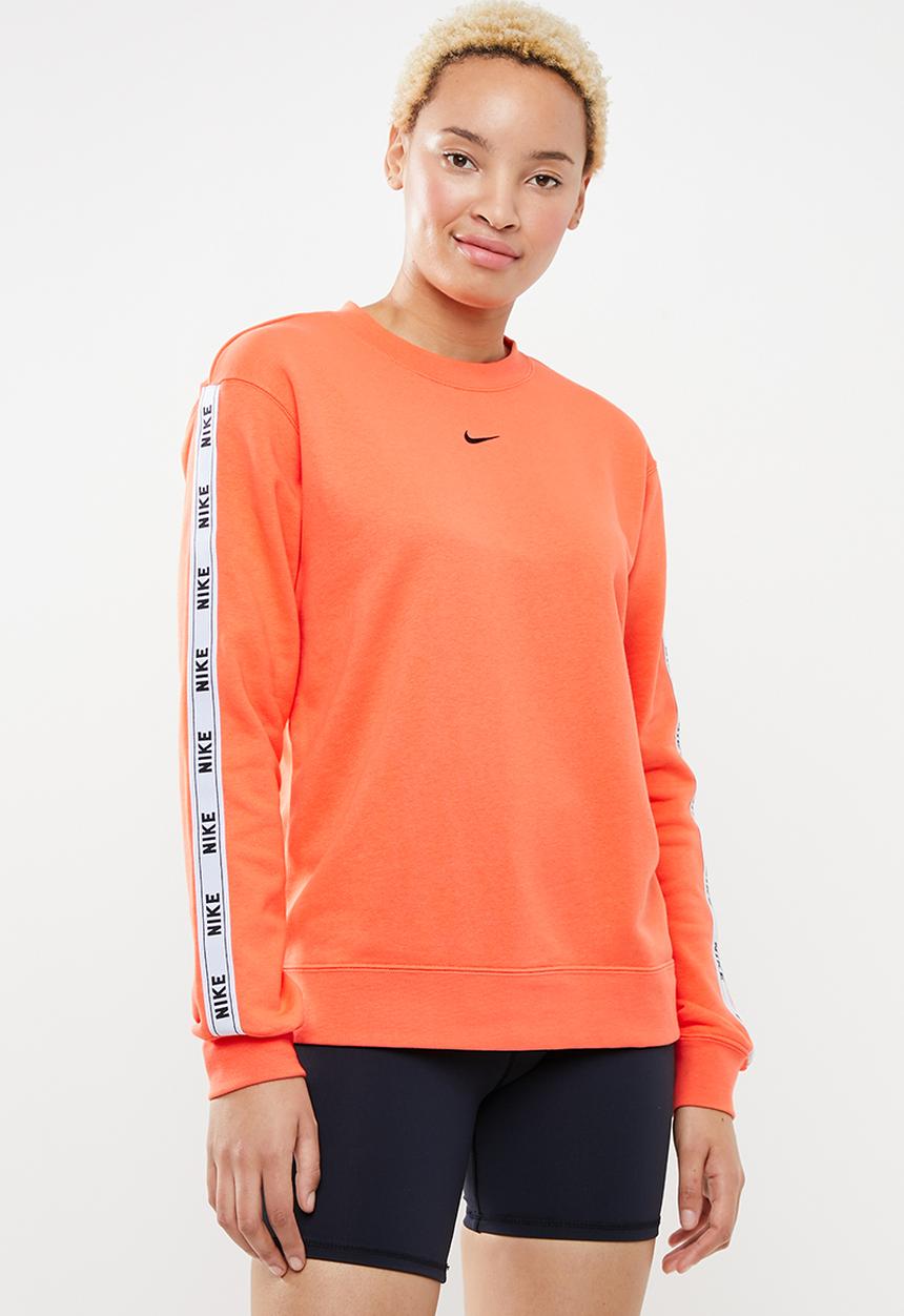 Nike - Nike crew logo tape top - coral