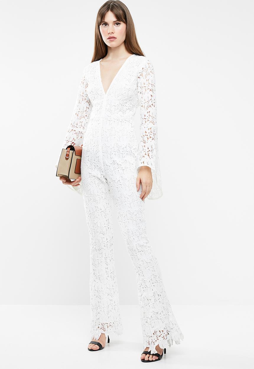 Missguided - Lace long sleeved v neckline jumpsuit - white