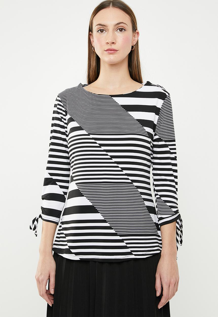 edit - 3/4 Sleeve shell top - black & white