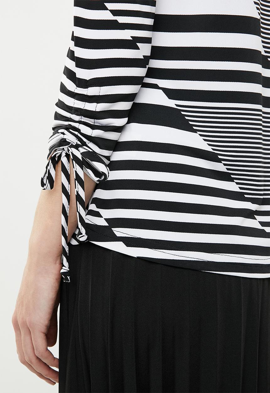 edit - 3/4 Sleeve shell top - black & white