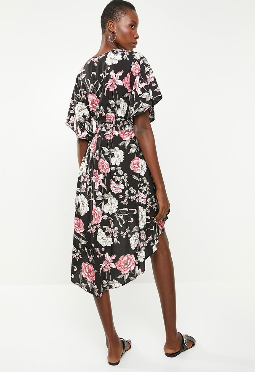 Revenge - Dark floral dip hem top - multi 