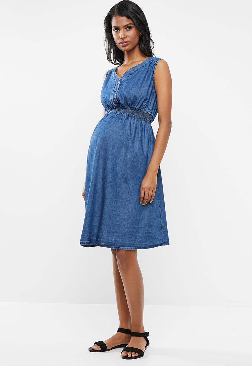 Cherry Melon - Maternity Sleeveless denim dress - blue