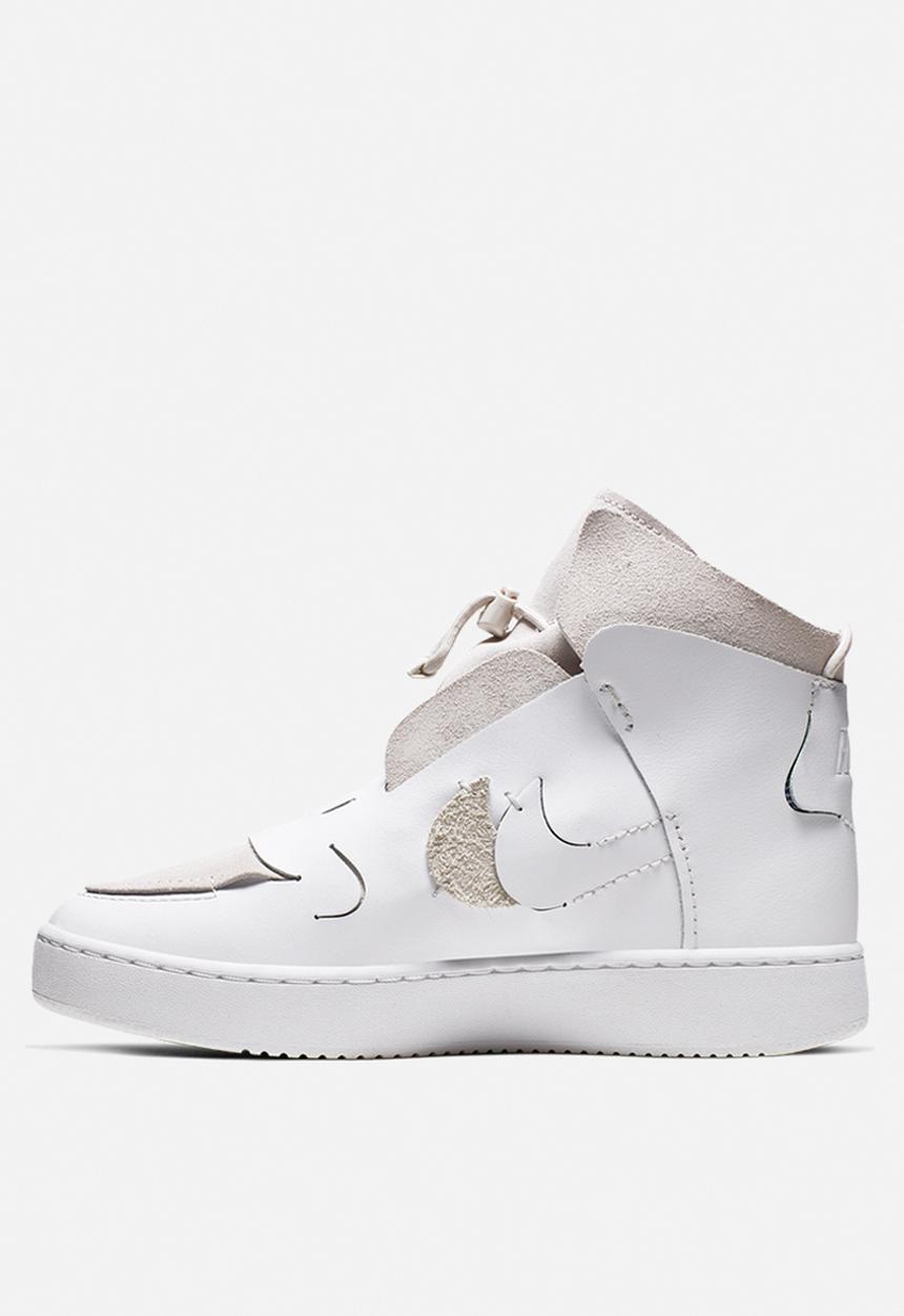 Nike - Vandalised Lux - white/platinum tint-game royal