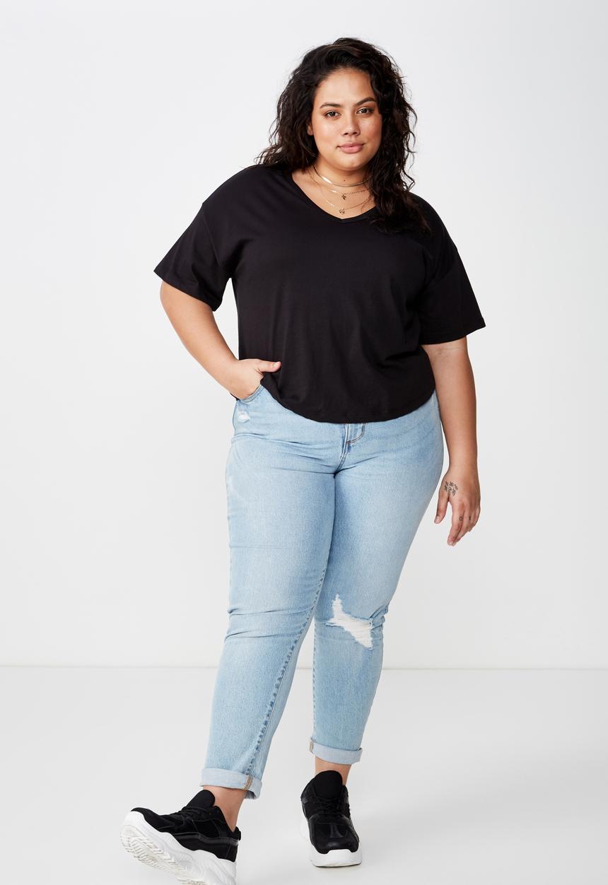 Cotton On - Curve relaxed v neck tee  - black