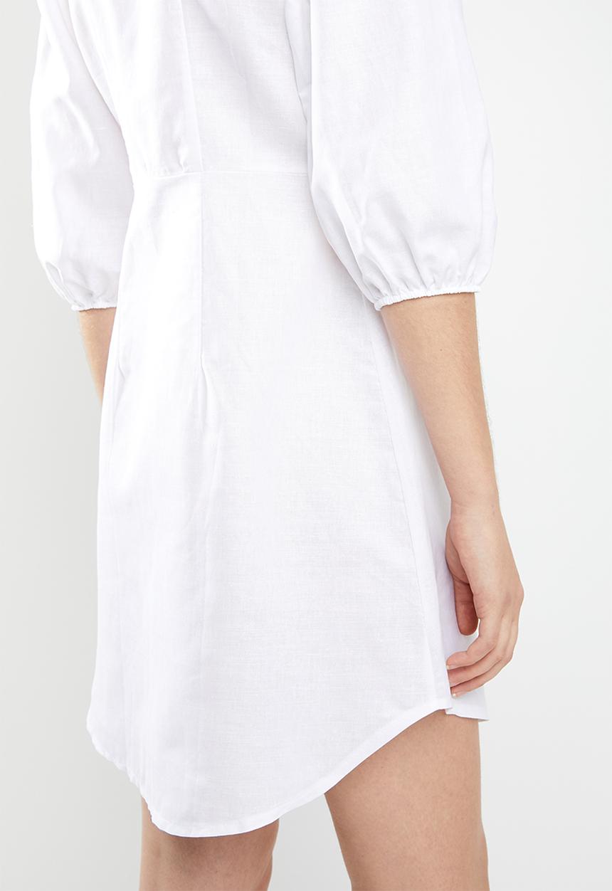 STYLE REPUBLIC - Volume sleeve front button dress - off white