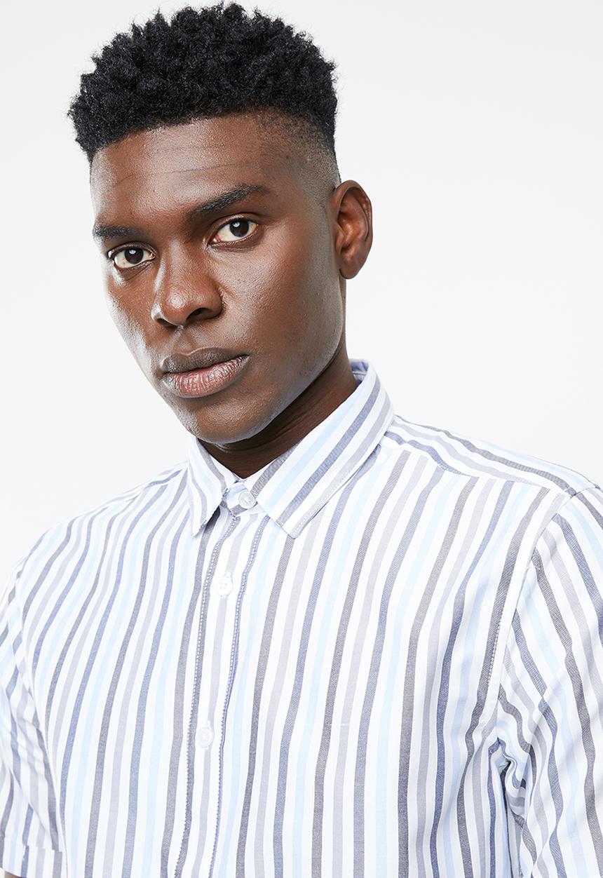 Only & Sons - Travis short sleeve striped shirt - blue